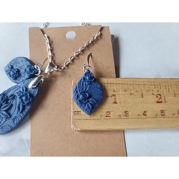 Blue Floral Polymer Clay Jewelry Set, NEW - Picture 8 of 10